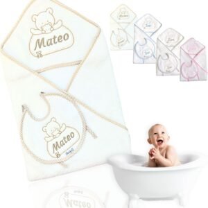 Capa de Baño Bebé Personalizada con Capucha y Nombre Bordado + Babero de Regalo.